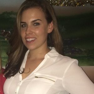 Meet your Posher, Arianna