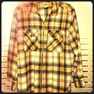 Cozy flannel shirt !!