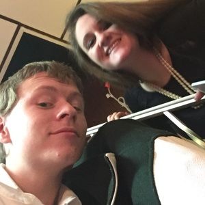 Meet your Posher, Zach