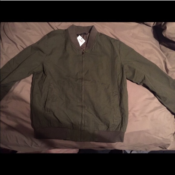 Brandy Melville green bomber