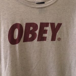 Obey tee