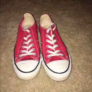 Red converse