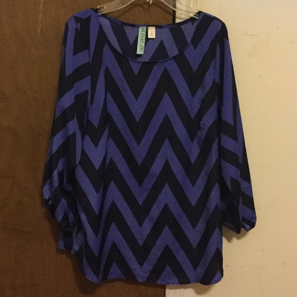 Purple and black super cute chevron short