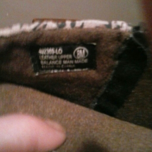 boots - Picture 3 of 4