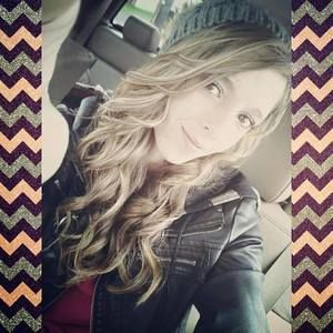 Meet your Posher, Korie