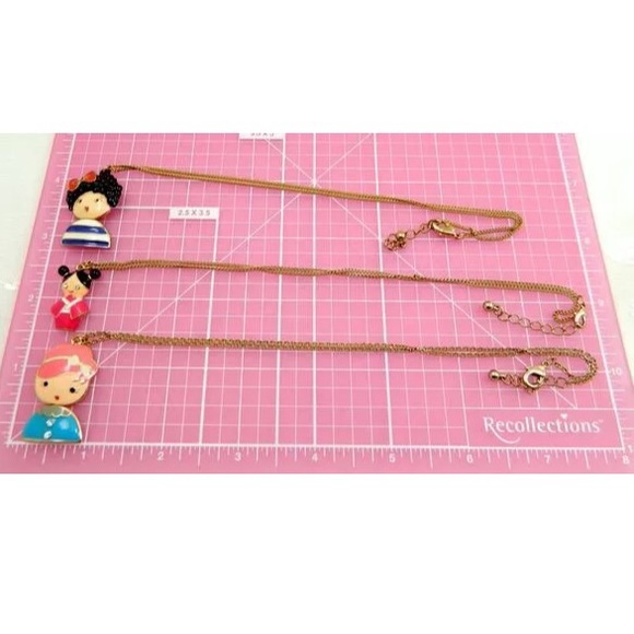 Bundle of 3 Necklaces - Picture 3 of 4