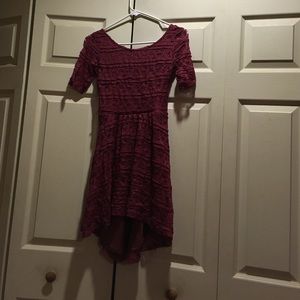 High-low maroon lace dress 3/4 sleeves