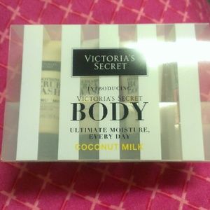 VS Body Coconut Milk