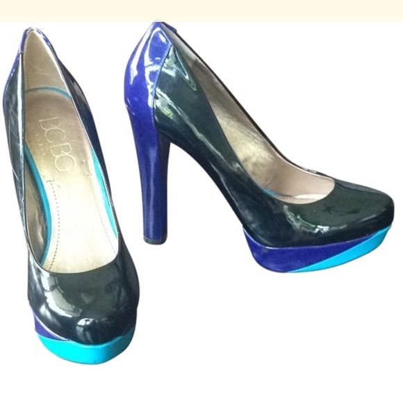 BCBG Paris black color block platform pumps
