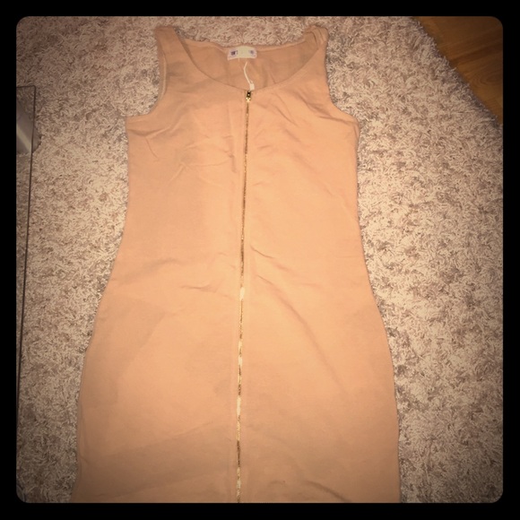 Cotton stretchy nude zip up mini dress
