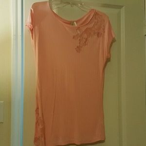 Peach tee with lace accents