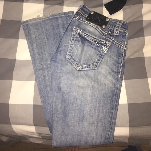 Miss Me Jeans - Slim bootcut Sz 28 - Make an Offer