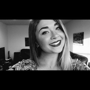 Meet your Posher, Paige