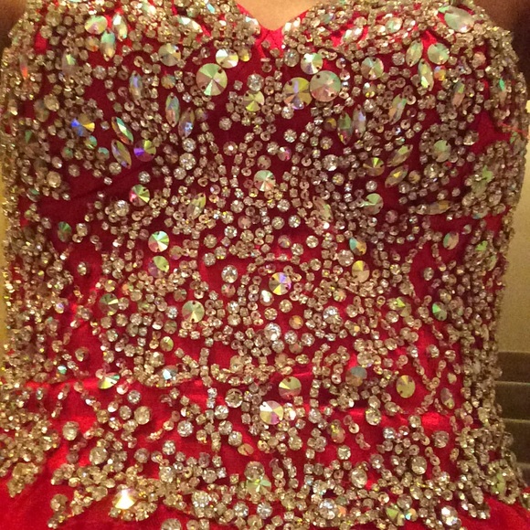 Homecoming dress - Picture 4 of 4