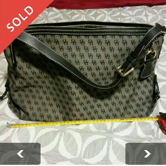 New extra Large Dooney Bourke(SOLD)