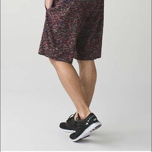 Lululemon core shorts