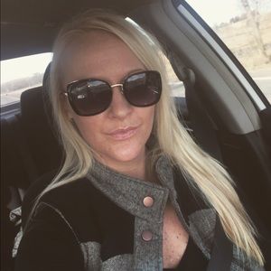 Meet your Posher, Shannon