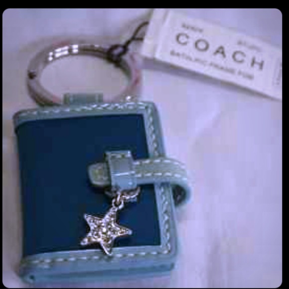 NWTCOACh Picture Frame Fob Leather Satin w/ STAR