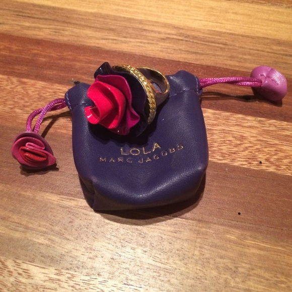 Lola by Marc Jacobs Perfume Ring