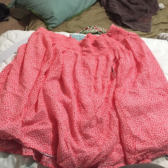 old navy skirt! NWT