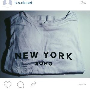 BRANDY MELVILLE CROP TEE! New York Soho print.