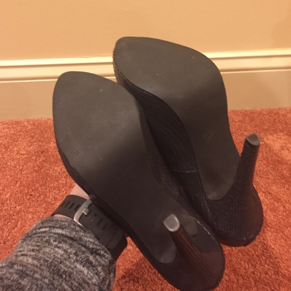 Colin Stuart black heals - Picture 2 of 3