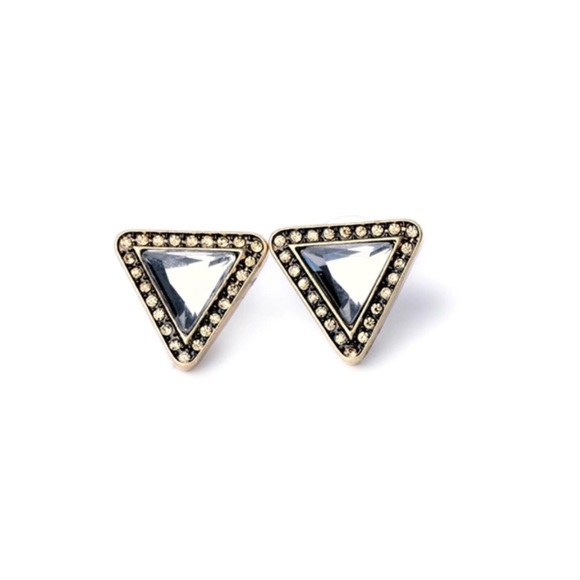 🆕 Crystal Triangle Stud Earrings - Picture 3 of 4