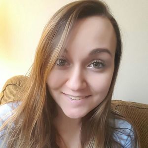 Meet your Posher, Rebecca