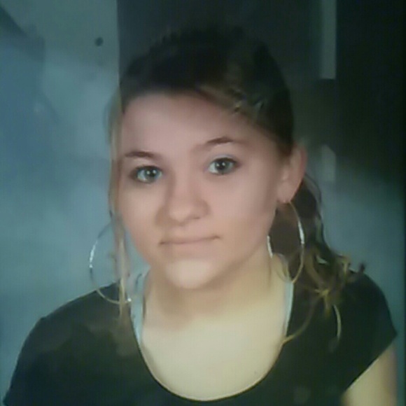 Meet your Posher, Gina - Picture 1 of 1