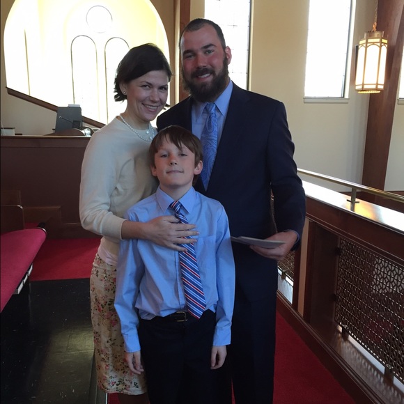 Meet your posher, Amy - Picture 2 of 4