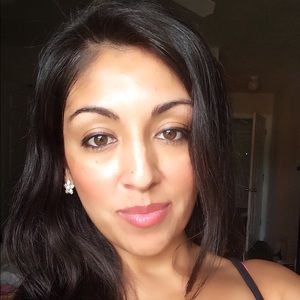 Meet your Posher, Dora