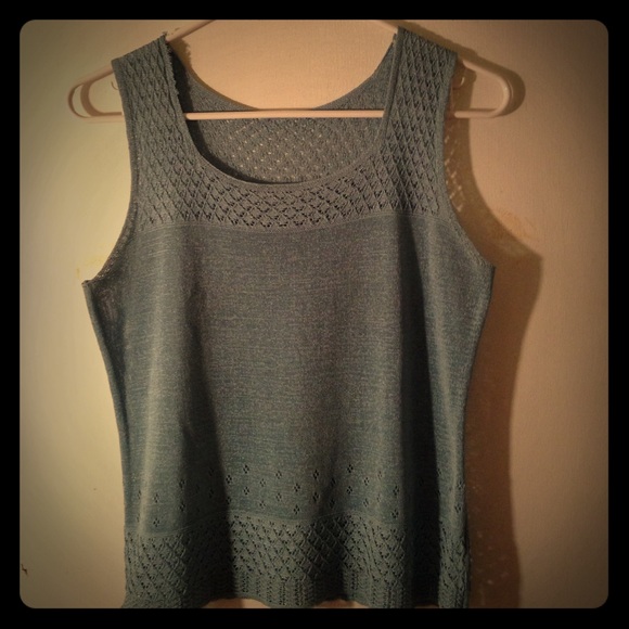 Aquamarine knit tank - Picture 1 of 3