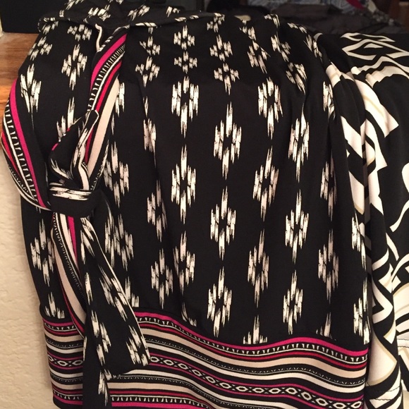 3 tops summer tops from White house black market!