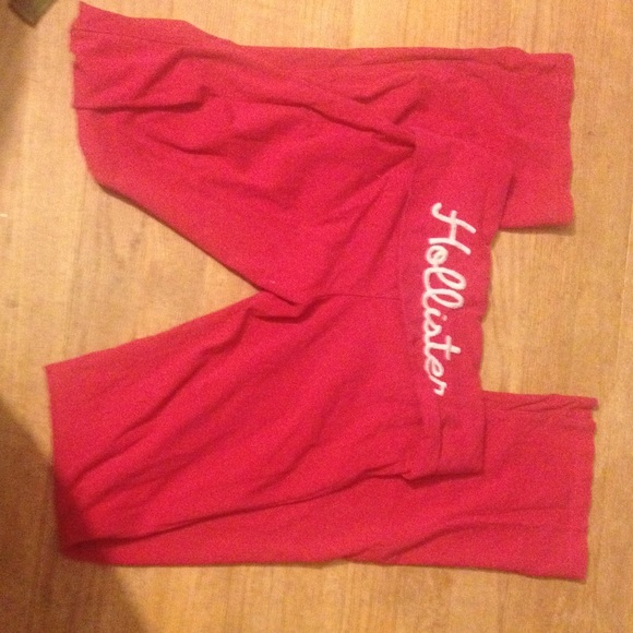 Pink Hollister Yogas