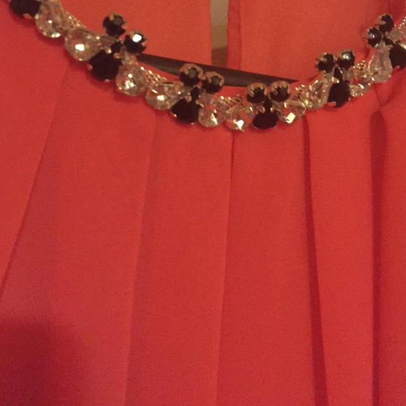 High neck formal wear dress - Picture 3 of 3