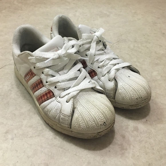 Adidas sneaker