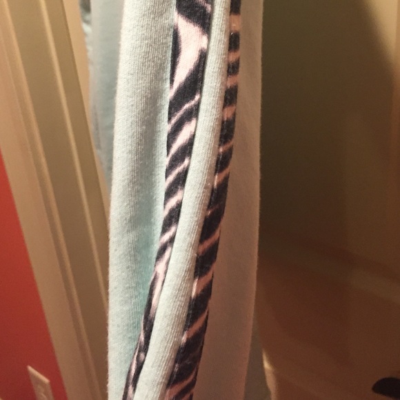 Seafoam blue PINK half zip hoodie - Picture 2 of 3