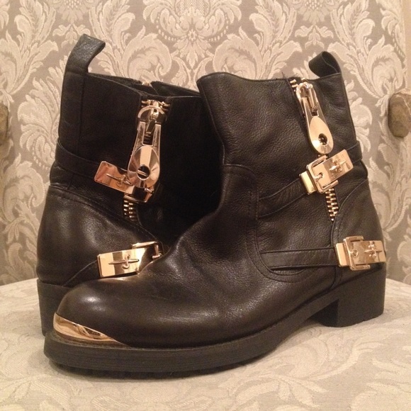 Chinese Laundry Elise ankle boots