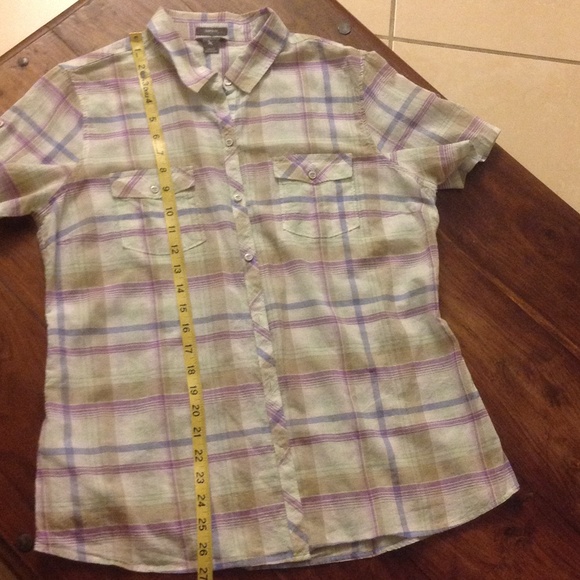Eddie Bauer shaped fit shirt - Picture 4 of 4