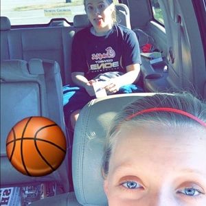 Meet your Posher, Carley