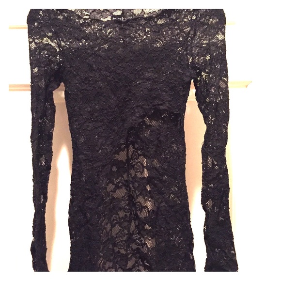 BEBE LACE TOP ☑️