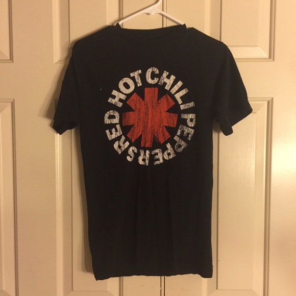 Red hot chili peppers tshirt
