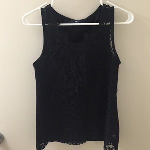 Gap tshirt