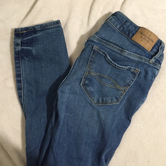 Abercrombie & Fitch blue skinny jeans