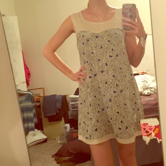 Patterned Swing dress - Picture 1 of 3