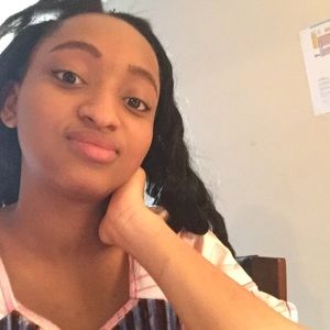 Meet your Posher, Rollanda