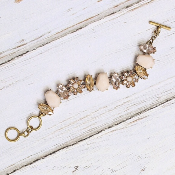 Ocean Jewelers Jewelry - Gardenia Toggle Bracelet