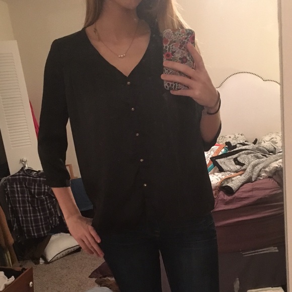 Silky black top - Picture 1 of 3