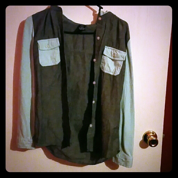 empyre Tops - Zumies button down long sleeve shirt
