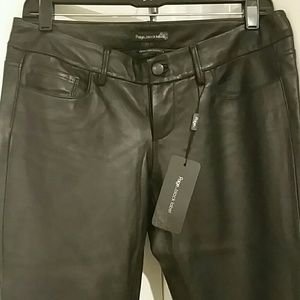 Paige hyde park leather pants sizes 6! Soft!
